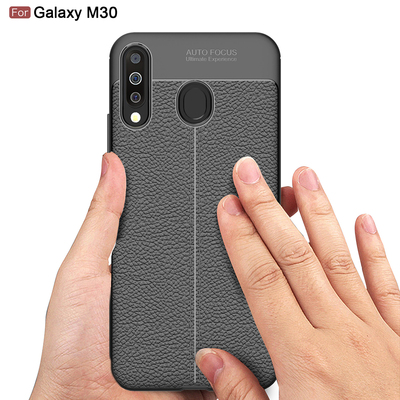 Microsonic Samsung Galaxy M30 Kılıf Deri Dokulu Silikon Siyah