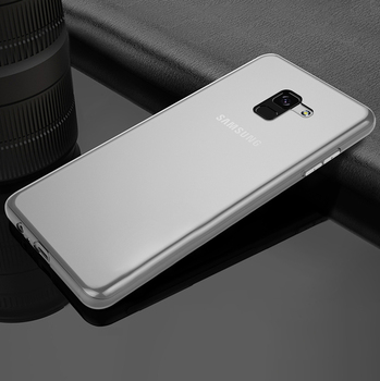 Caseup Samsung Galaxy A8 Plus 2018 Kılıf Transparent Soft Beyaz